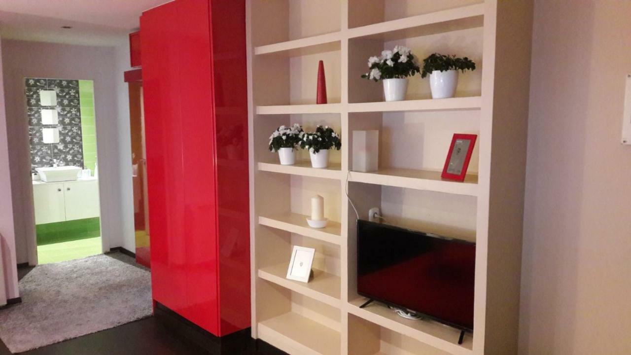 Apartamentos Triacastela Santiago de Compostela Exterior photo